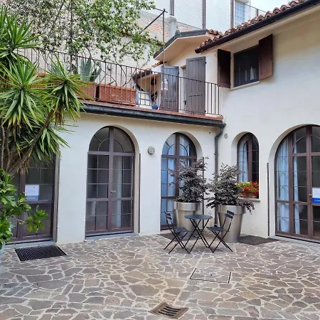 Bed & Breakfast Casa Del Pittore Mantova