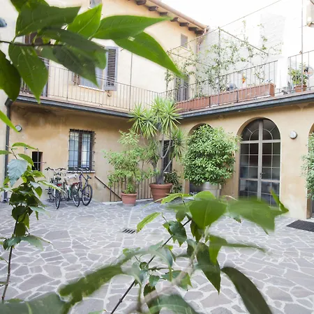 Bed & Breakfast Casa Del Pittore 4*